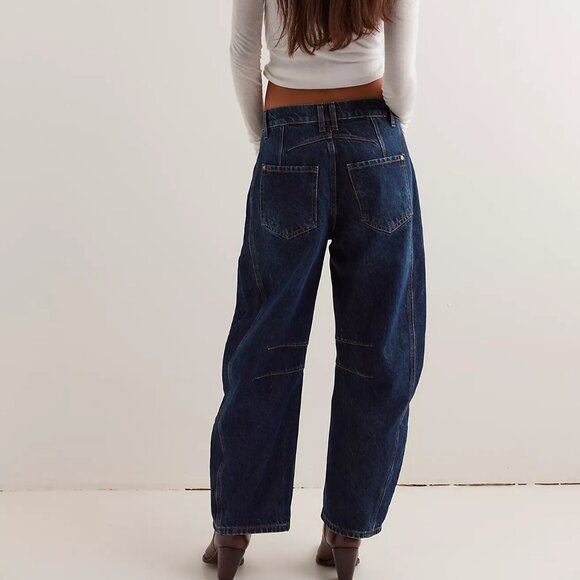 We The Free Good Luck Barrel Jeans - Picture 3 of 10